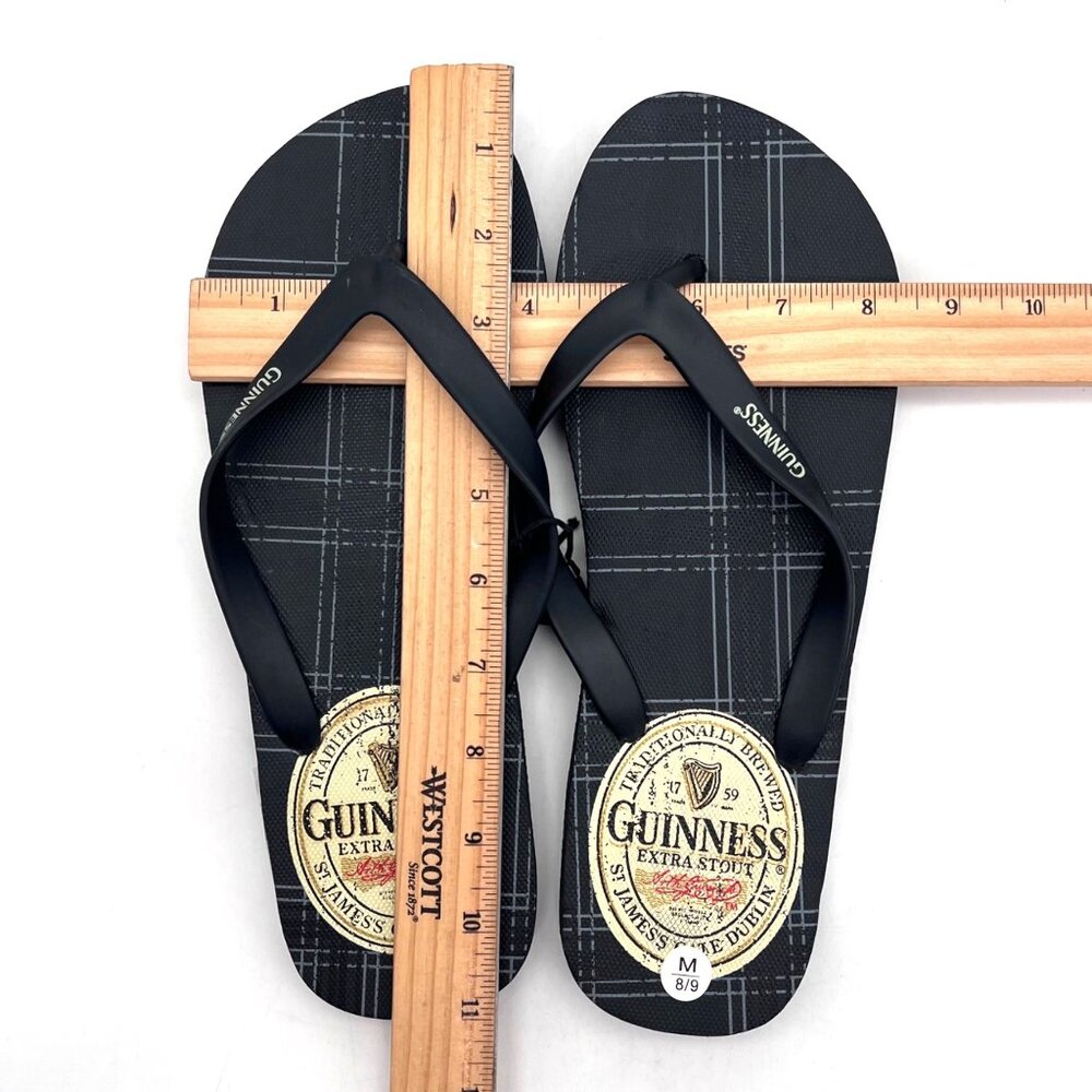 Guinness Flip Flops Black Plaid Pattern Men Size M 8/9 Rubber Casual Sandals - Picture 9 of 10